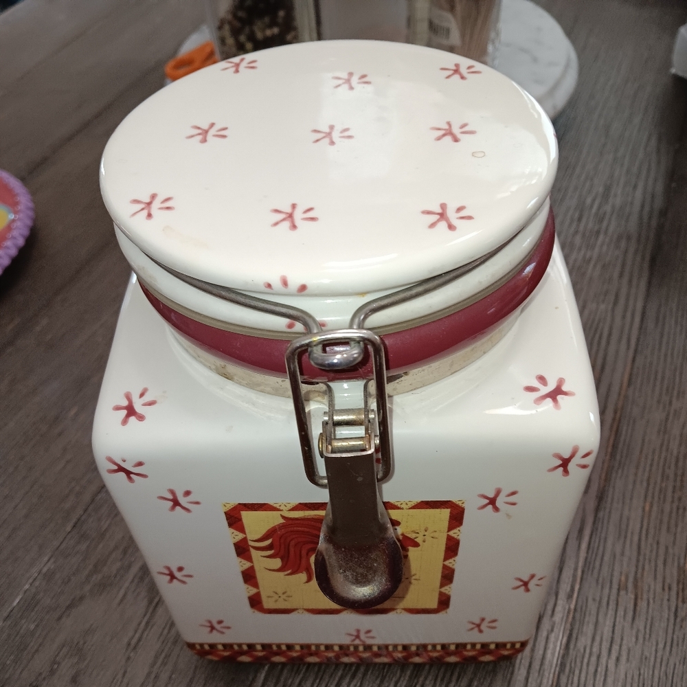 Debbie Mumm Ceramic Red and White Airtight Food Storage Jar